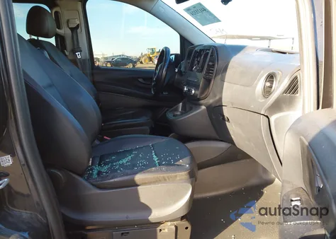 2017 Mercedes-Benz Metris z USA, uszkodzony, nr VIN WDAPG2EE2H3308200